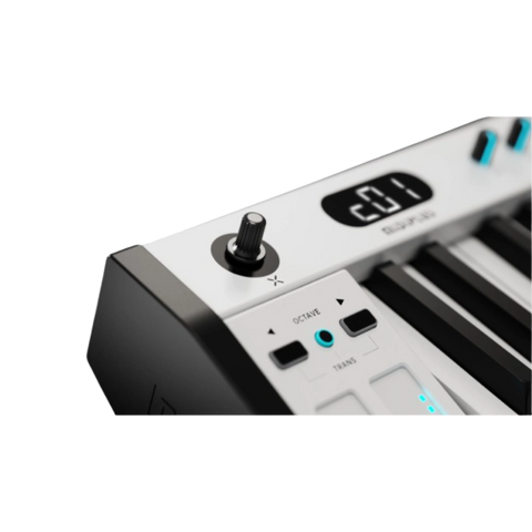 Midiplus X6iii