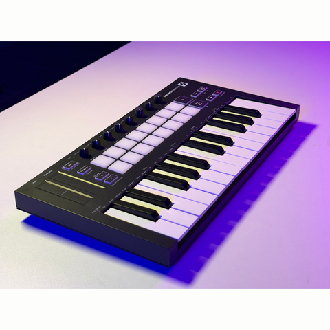 Novation Launchkey mini