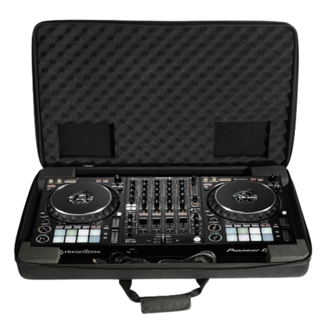 U8305BL UDG Creator Hardcase Black