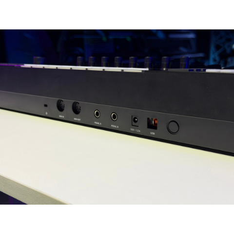 Native Instruments 49-key MIDI keyboard controllers